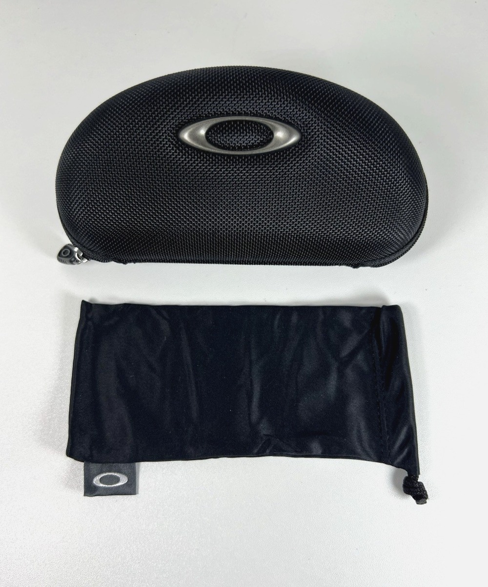 OAKLEY Hard Molded Clam Shell Zippered Sunglass Case with Bag Clean HDO